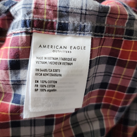 American Eagle Plaid Button Up Shirt - Picture 4 of 4